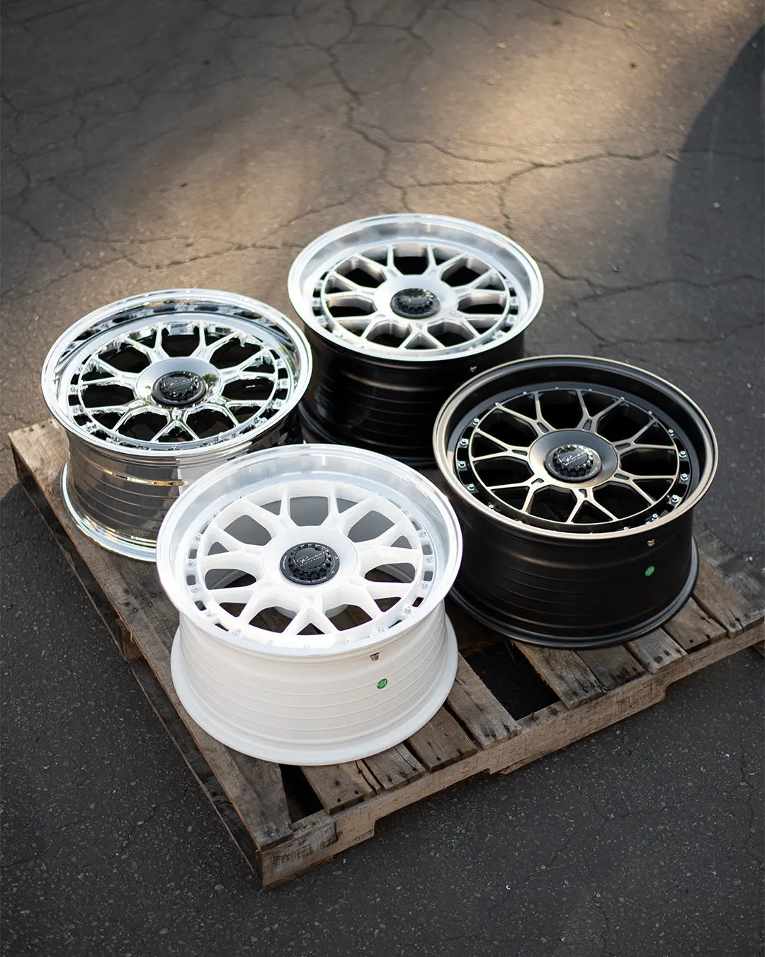 18" x 9.5J Revolve APVD Alloy Wheel – Model No. 0622, 5x100/114.3 Bolt Pattern, +22mm Offset