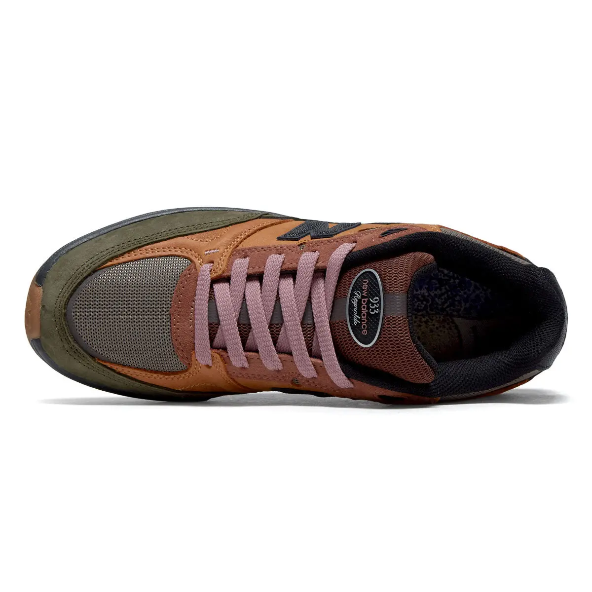 New Balance X Gigliotti Andrew Reynolds 933 Shoes - True Brown 3