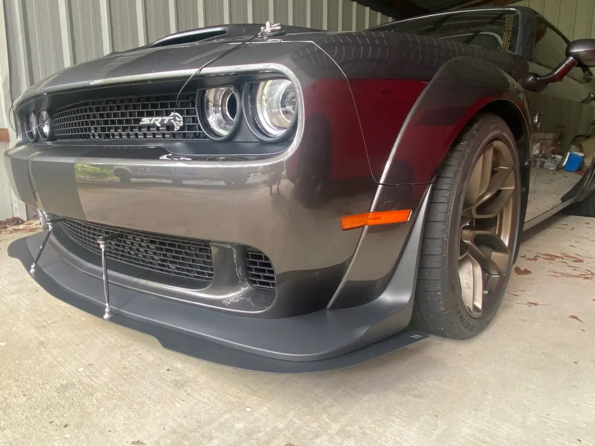 2018-2023 Challenger Widebody Front Splitter 1