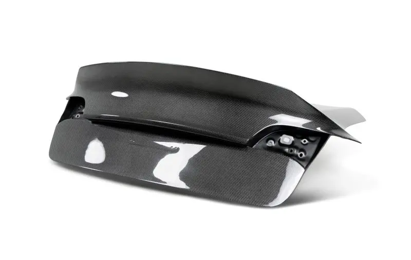 Seibon 17-20 Tesla Model 3 Carbon Fiber Trunk Lid W/Integrated Spoiler 1