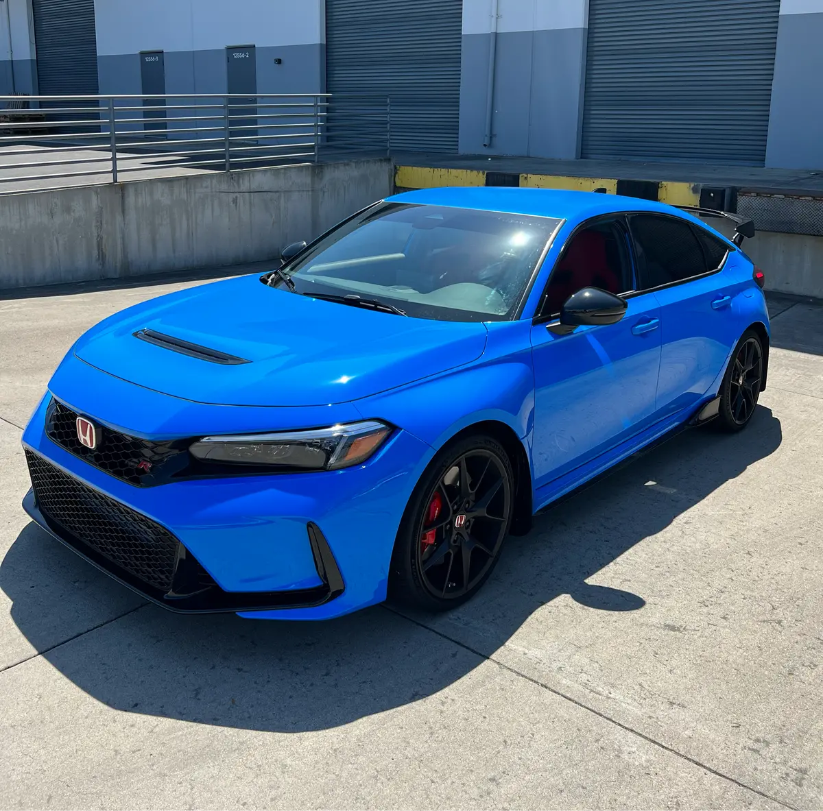 Civic 22-25 Type-R Stealth Lift Pads 1