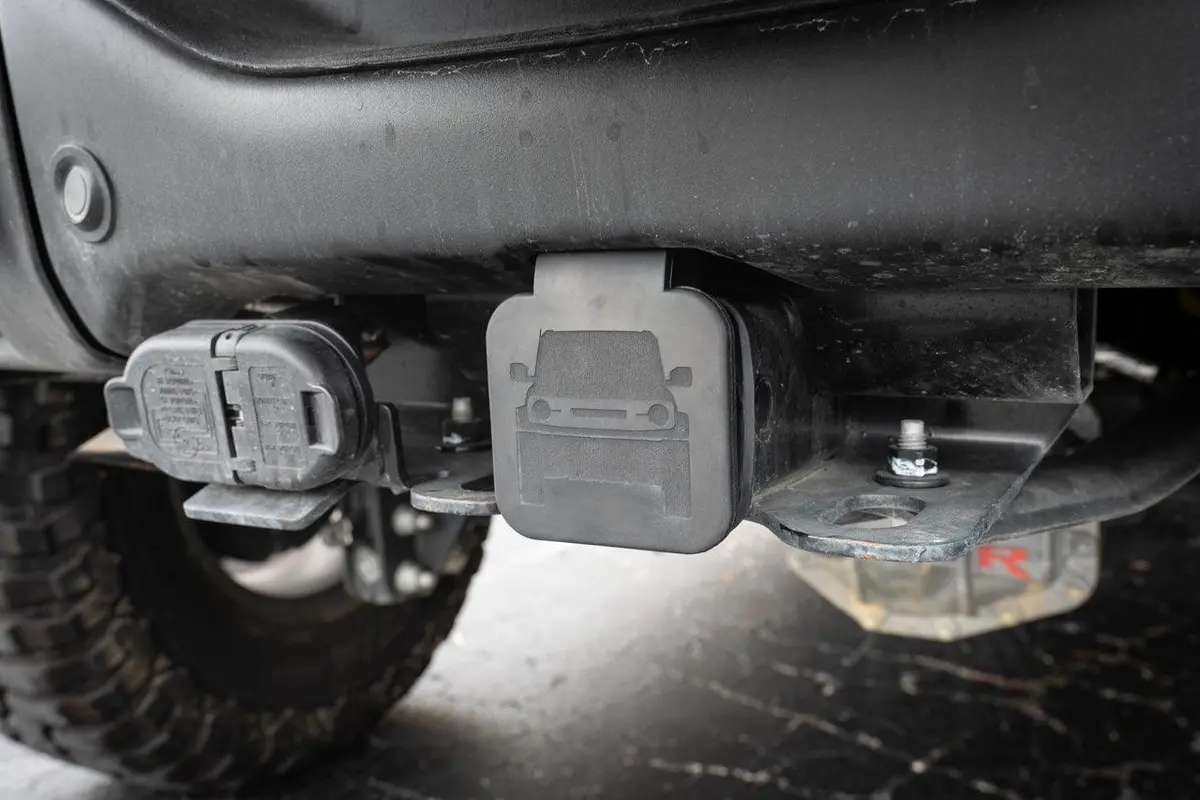 6Th Gen Hitch Receiver Plug (Rubber) - 2021+ Bronco 1