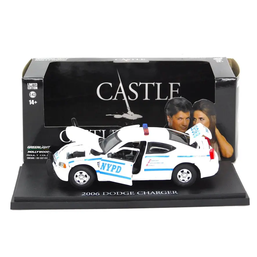 Hollywood 86603 2006 Dodge Charger Castle 1:43 Diecast 1