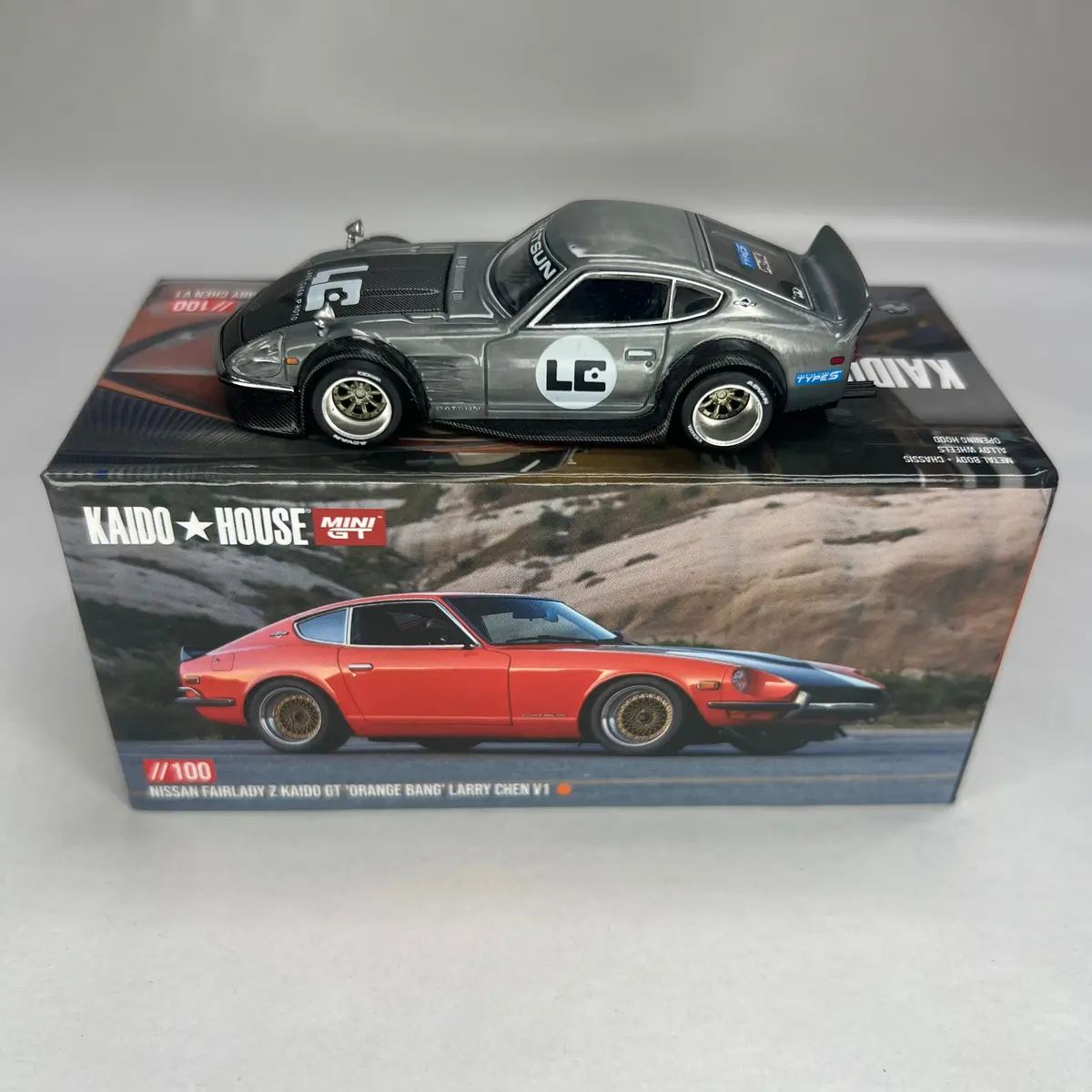 Chase Kaido House X Mini Gt 1:64 #100 Nissan Fairlady Z Kaido Gt "Orange Bang" Larry Chen V1 1
