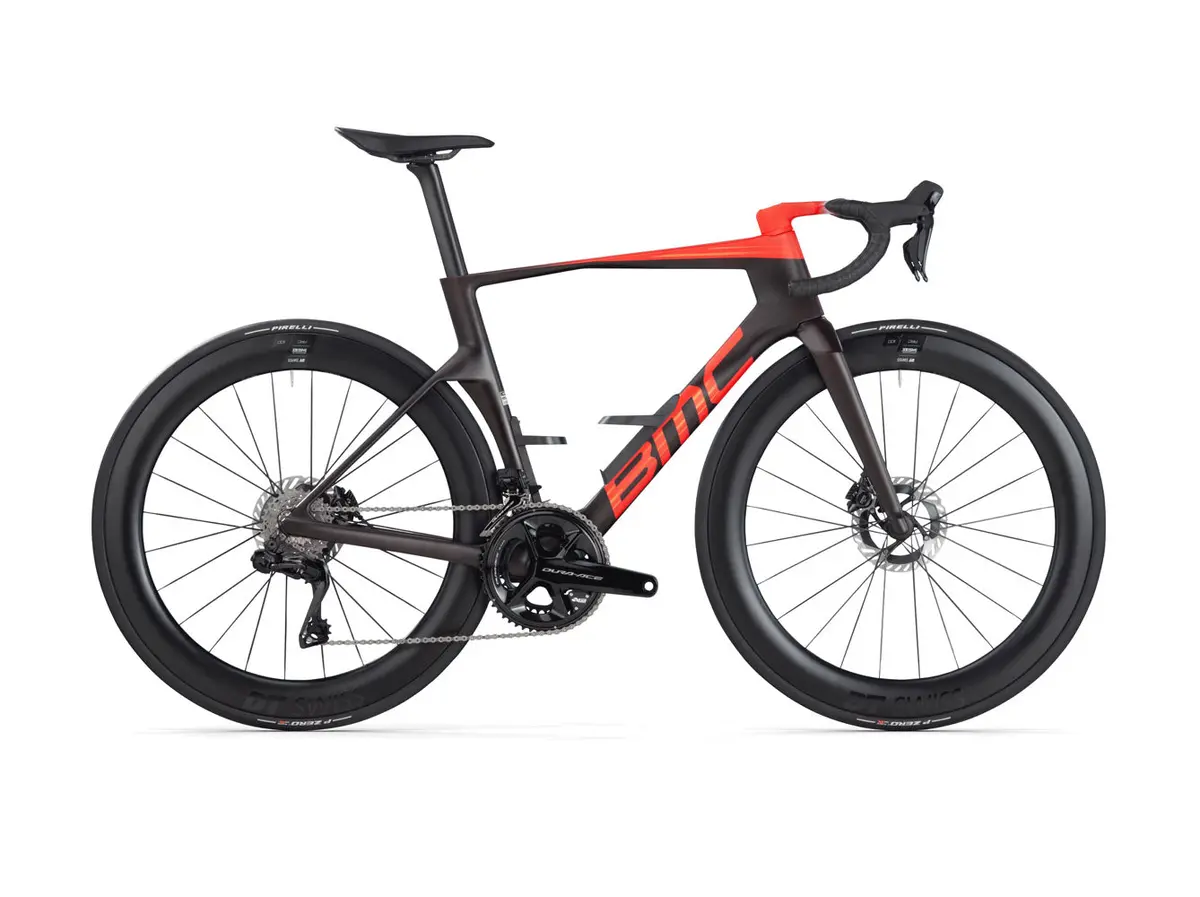 24 Teammachine R01 Two 1