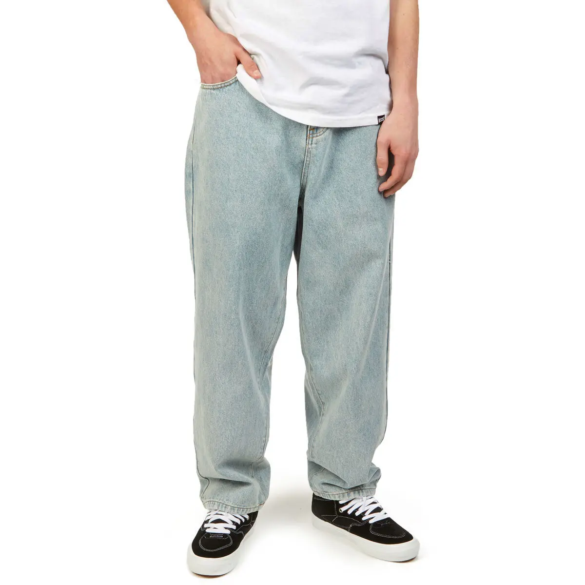 Ccs Baggy Taper Denim Jeans - Light Wash 1