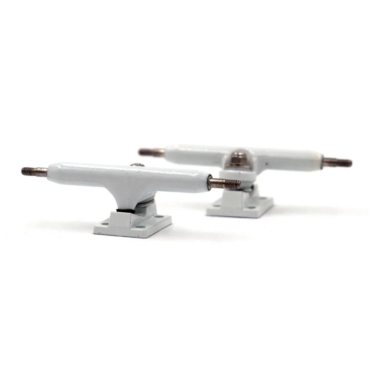 Slushcult Those Fingerboard Trucks V2 - White - 34Mm 1