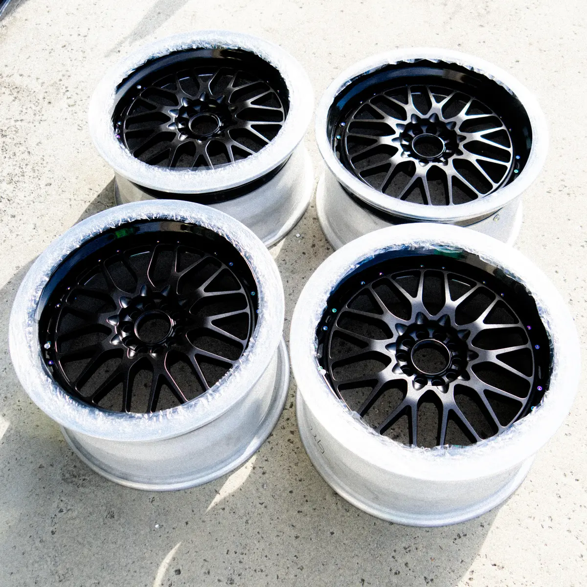 Powder-Coated Center Hubs
