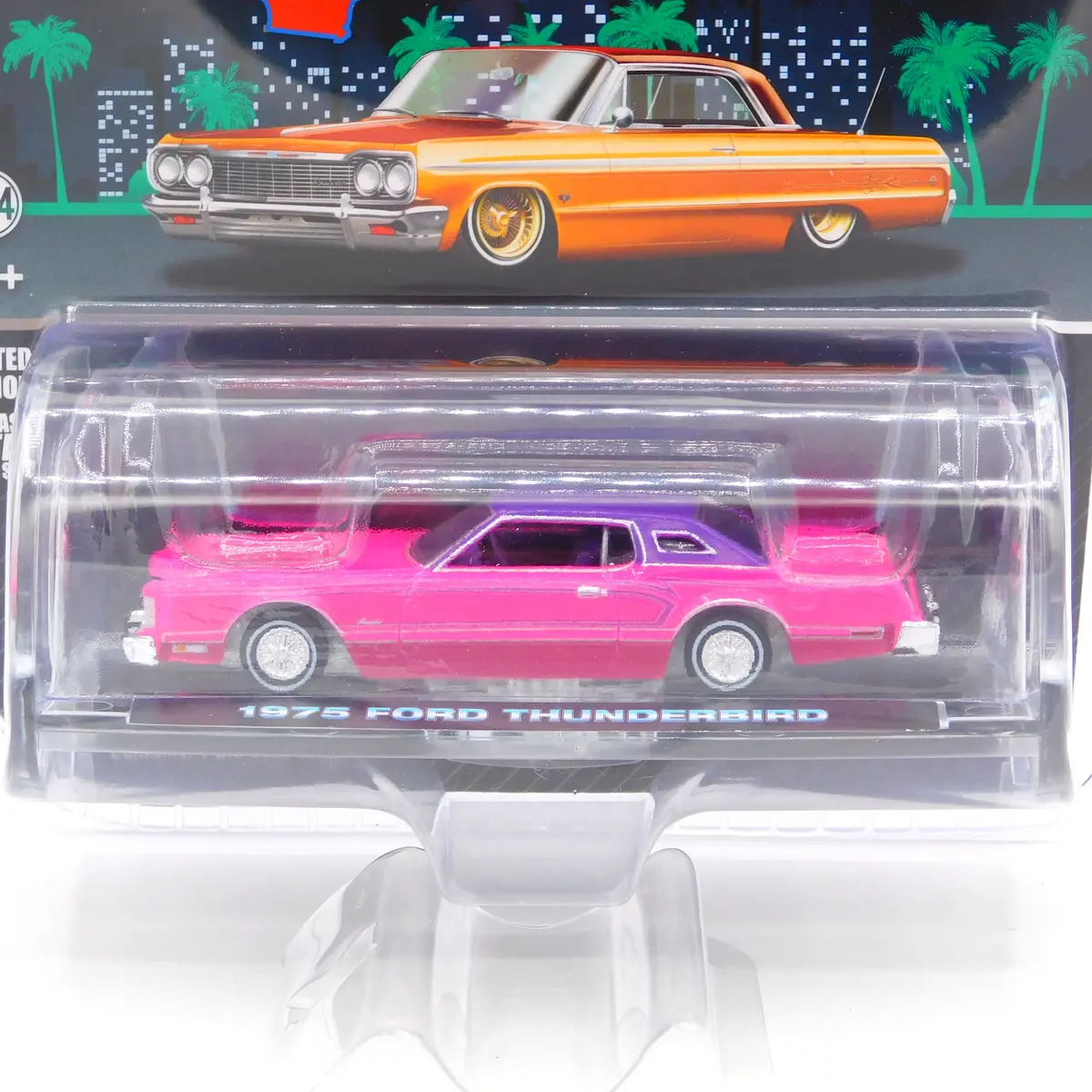 1975 Ford Thunderbird California Lowriders Series 7 1:64 Diecast 2