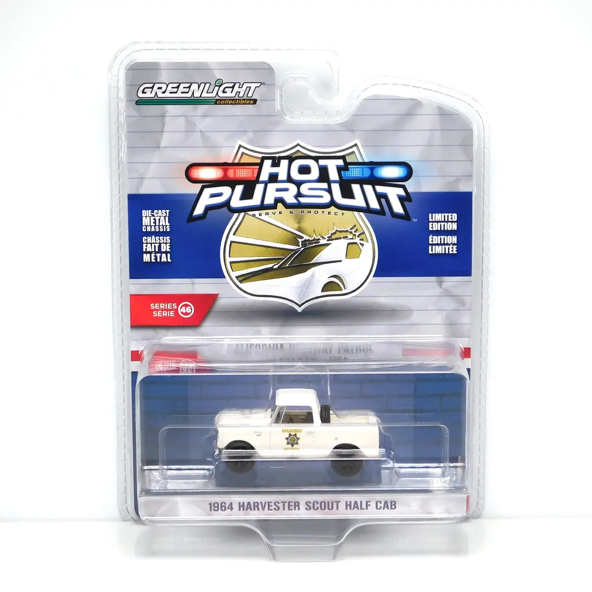 Hot Pursuit 43040B 1964 Harvester Scout Half Cab California Highway Patrol 1:64 Diecast 1