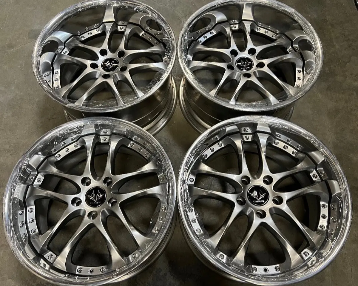 18-Inch GMR Ceaser Alloy Wheel in Silver with 5x114.3 Bolt Pattern