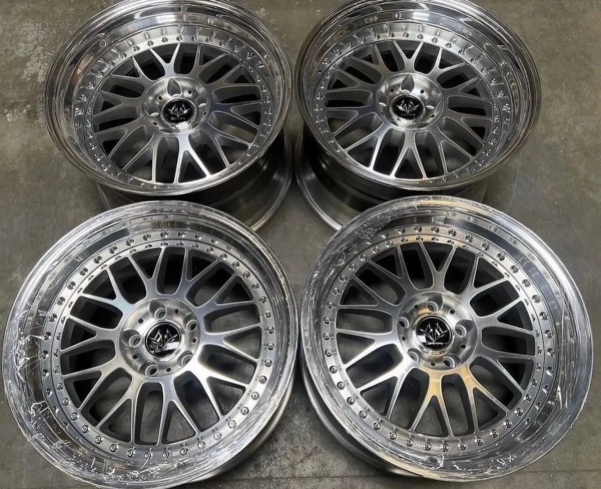 18-inch GMR Excalibur DC Step Forged Alloy Wheel with 5x114.3 Bolt Pattern