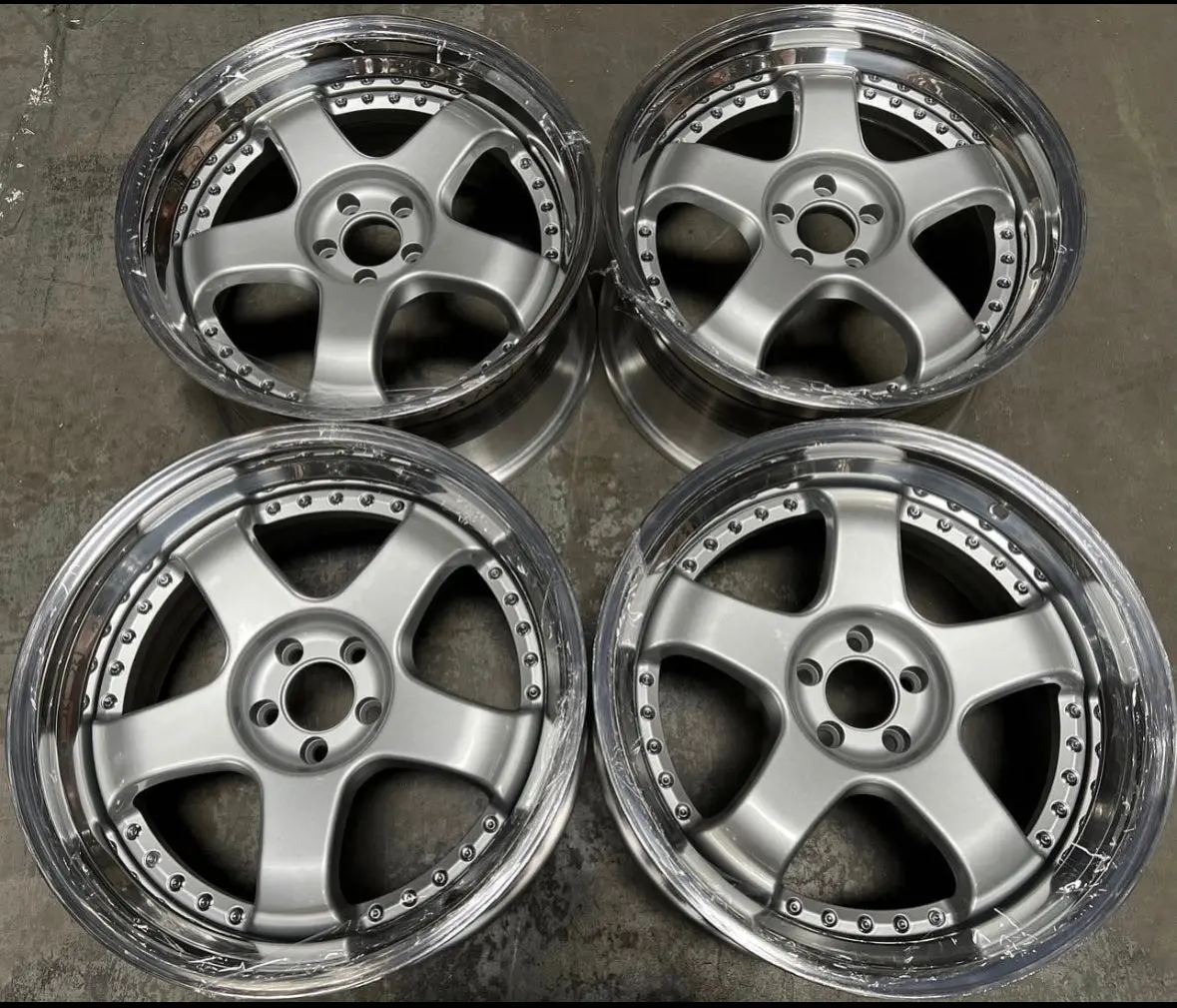 18" GMR Maven Silver Alloy Wheels – Non-Staggered Design with 5x114.3 Bolt Pattern