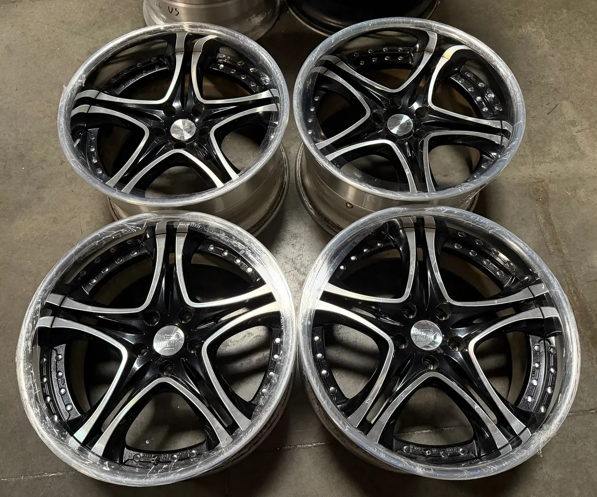 19-inch Leon Hardiritt Frieden Black Alloy Wheels – 5x114.3 Bolt Pattern