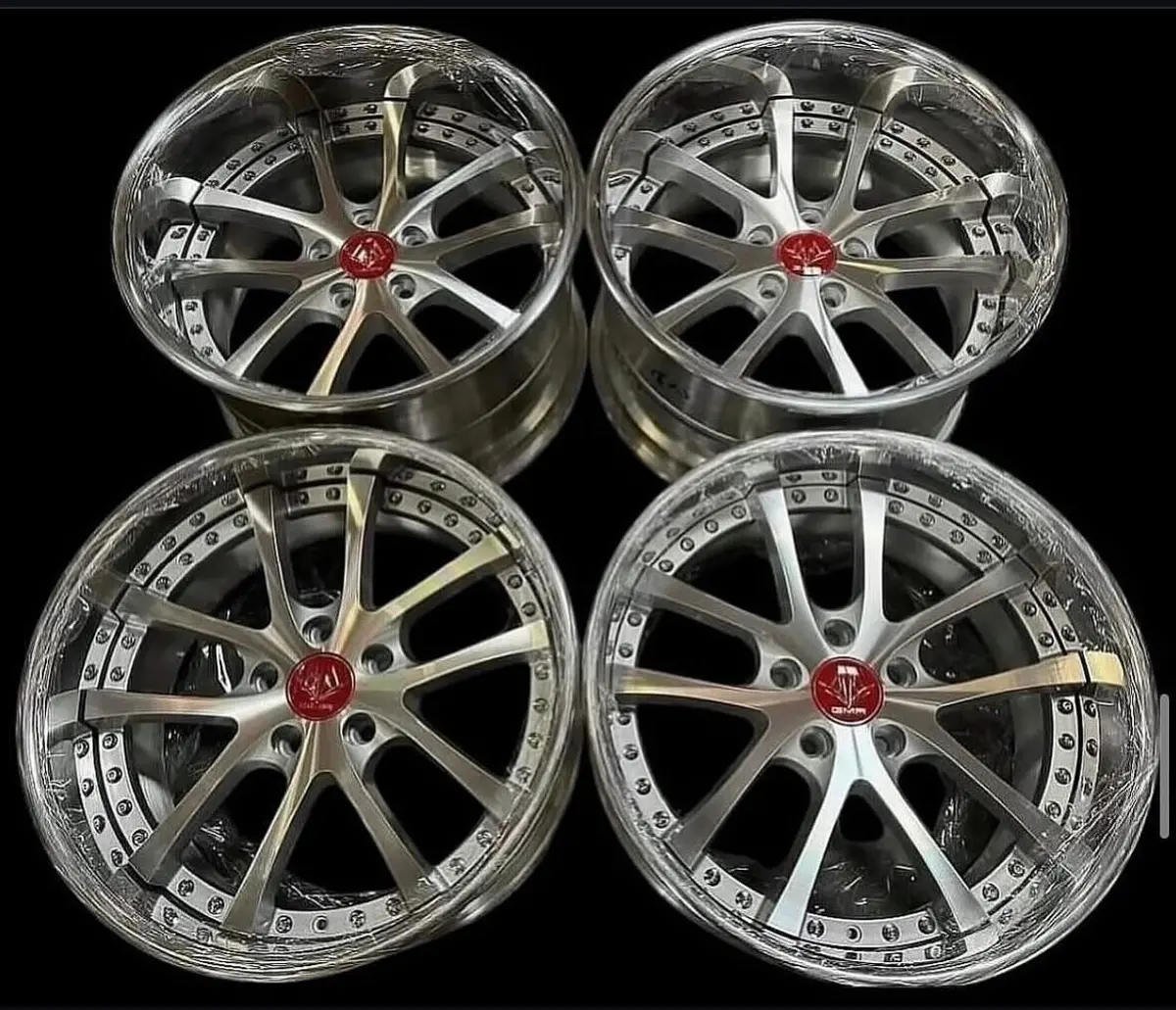 18-Inch GMR Paladin II Alloy Wheel with 5x120 Bolt Pattern