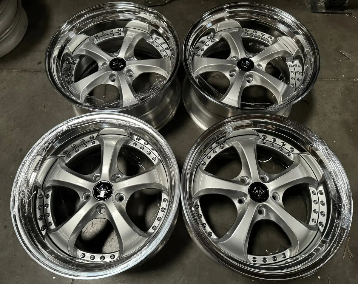 18-Inch GMR Saint Step Alloy Wheel in Silver – 5x114.3 Bolt Pattern (Special Edition)