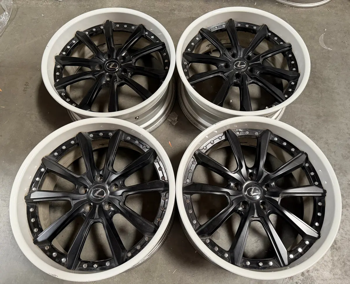 20-Inch Leon Hardiritt Jager Alloy Wheels – 5x114.3 Bolt Pattern