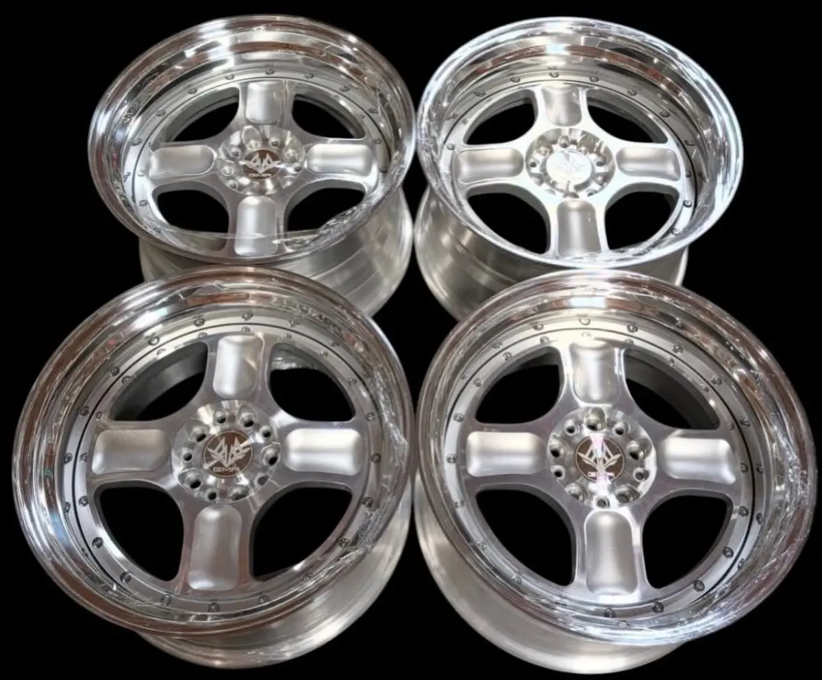 18-Inch GMR CH-4 Alloy Wheel with 5x114.3mm Bolt Pattern – Clear-Coat Finish