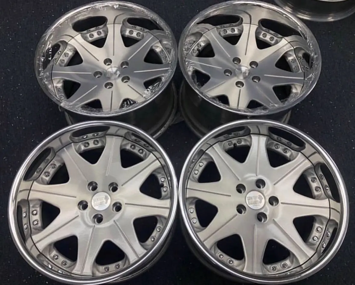 18-Inch Leon Hardiritt Waffe Alloy Wheel – 5x114.3 Bolt Pattern, Made-to-Order