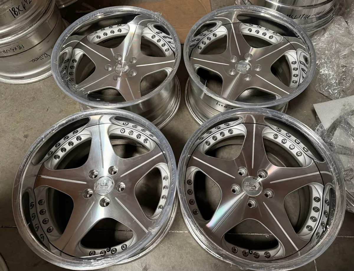 18" Leon Hardiritt Orden Forged Alloy Wheels — 5x114.3mm Bolt Circle, Deep Concave Design