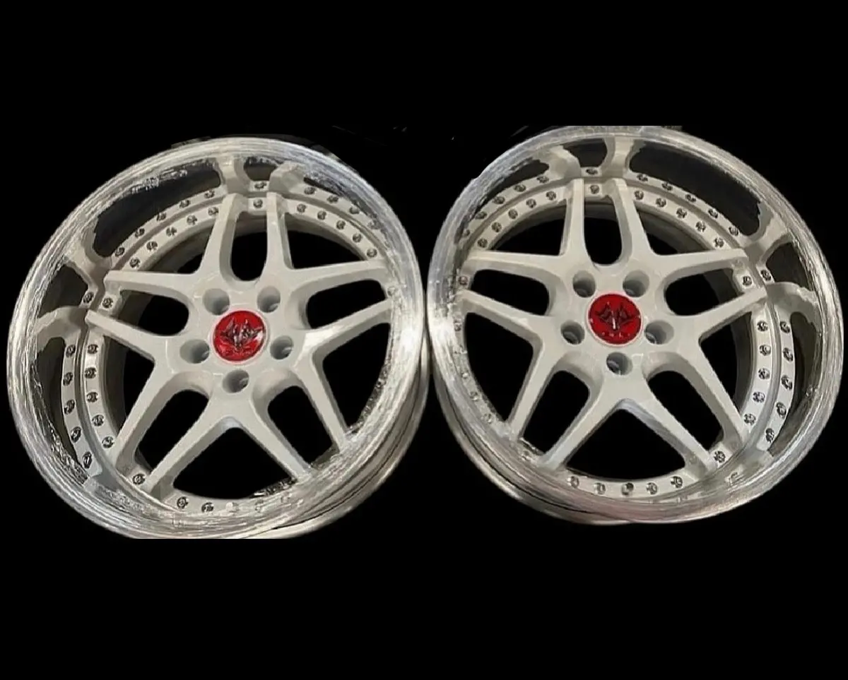 18-Inch GMR Evoke White Alloy Wheels – 5x114.3 Bolt Pattern, Sold as a Pair