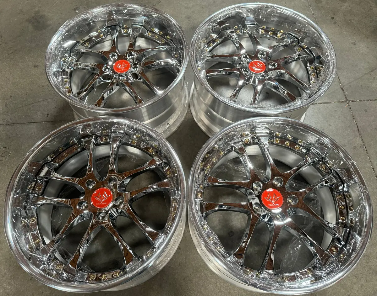 19-Inch GMR Caesar Alloy Wheel – 5x114.3 Bolt Pattern, Chrome Finish