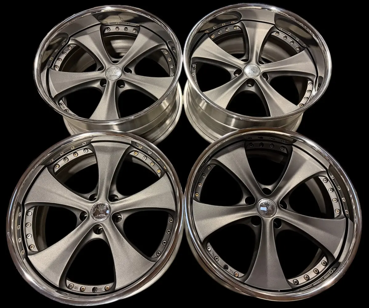 20-inch Weds Ratzinger alloy wheels with 5x114.3 bolt pattern and sleek matte Kingsport finish