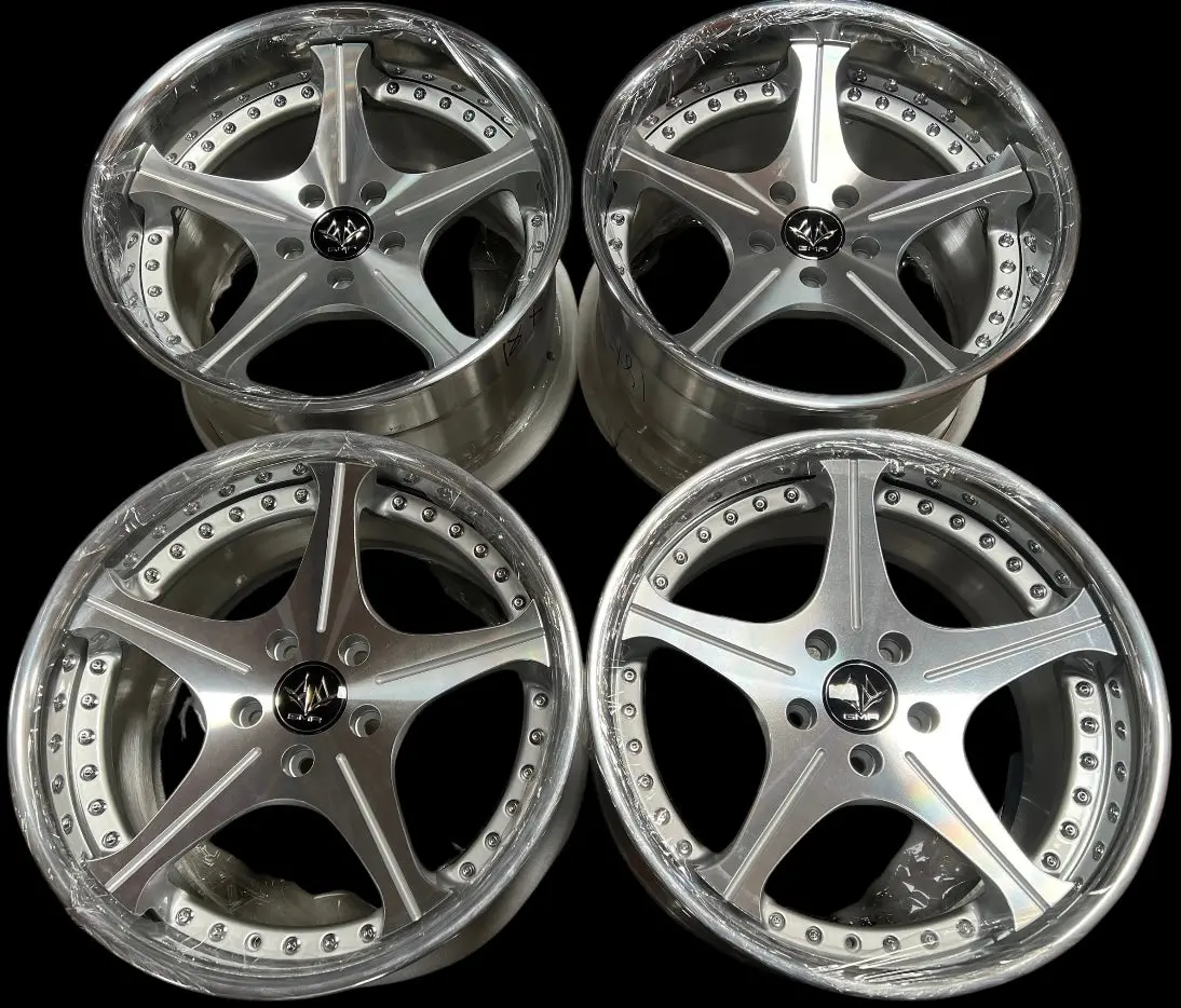 18-Inch GMR Monarch Alloy Wheels — 5x100 Bolt Pattern with Diamond-Cut Finish