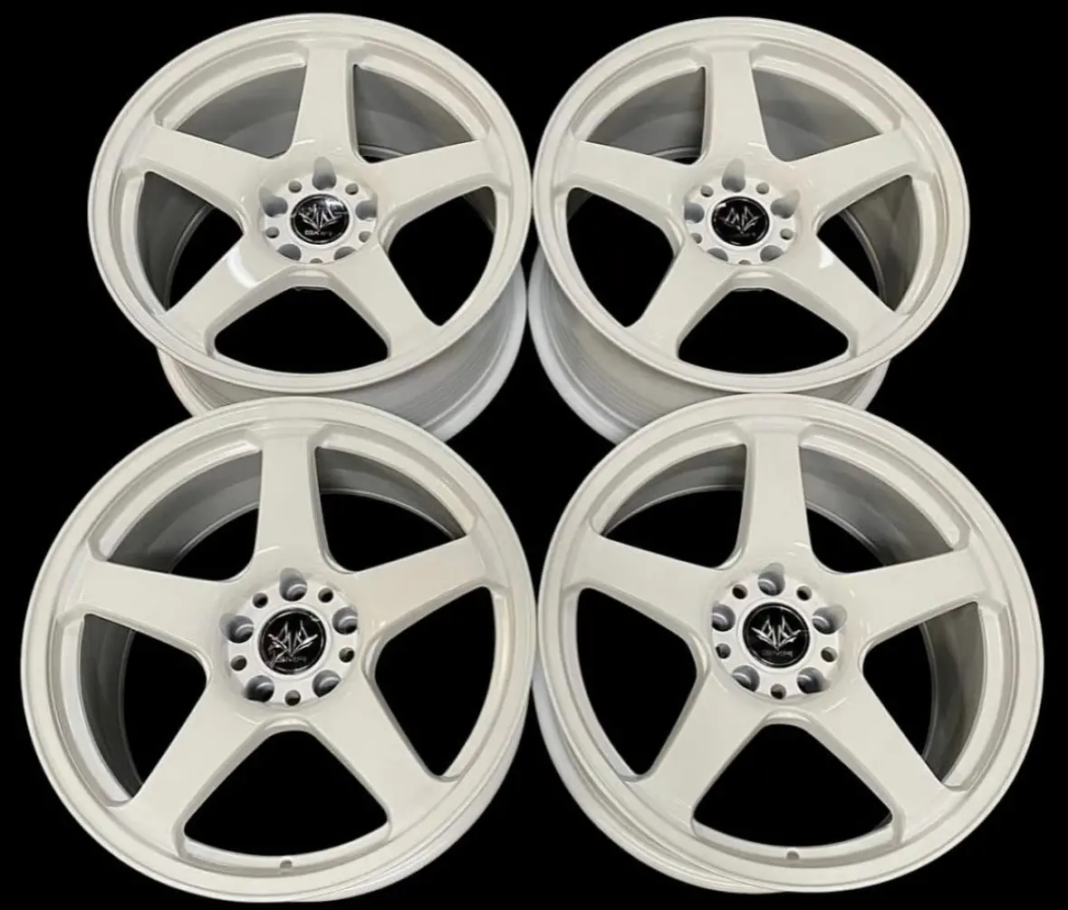 18" GMR 04-R Alloy Wheels – 18x9.5", 5x114.3 Bolt Pattern, Available in +12mm and +22mm Offset