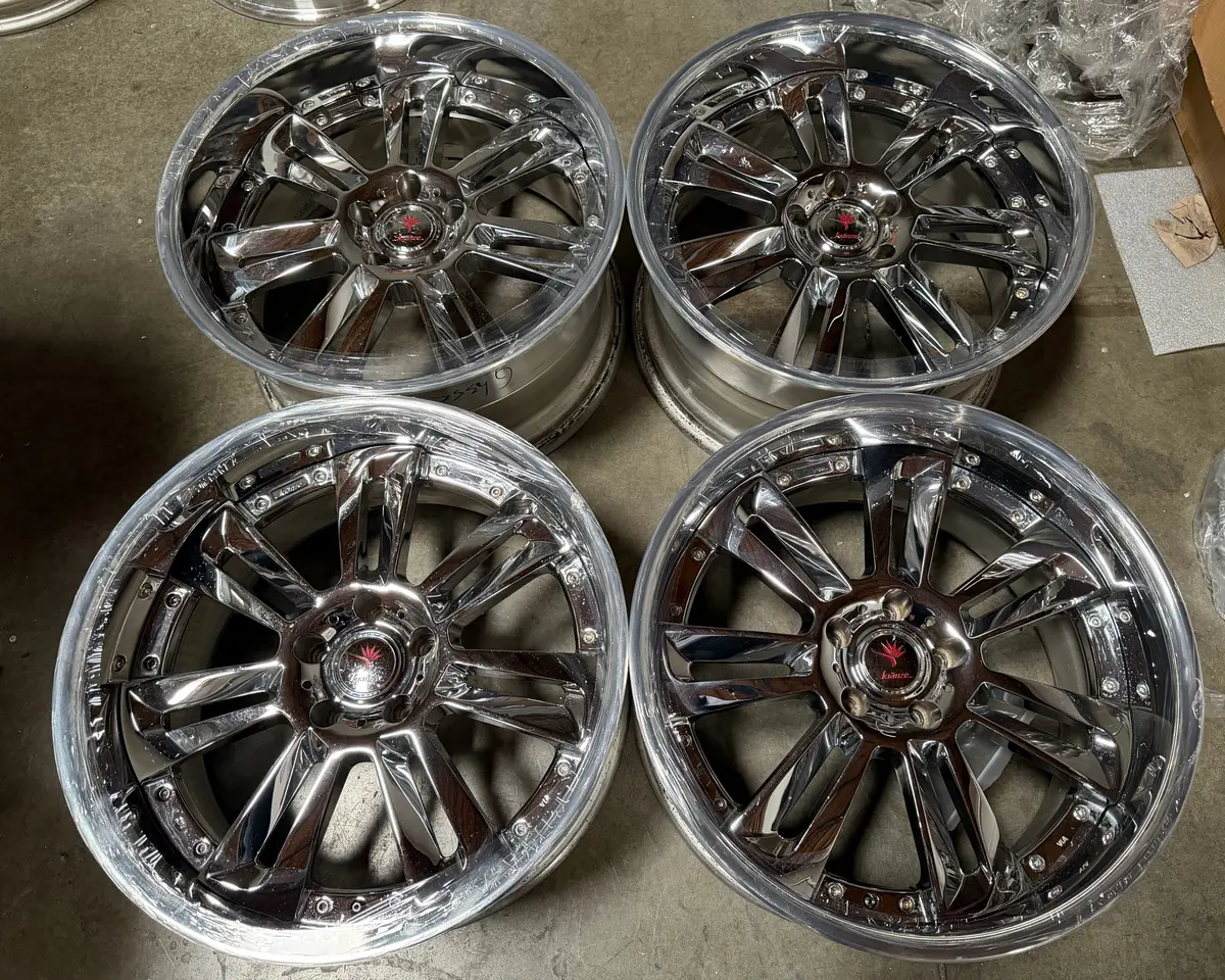 19-inch Weds Glossa Alloy Wheel 5x114.3 with Chrome Finish