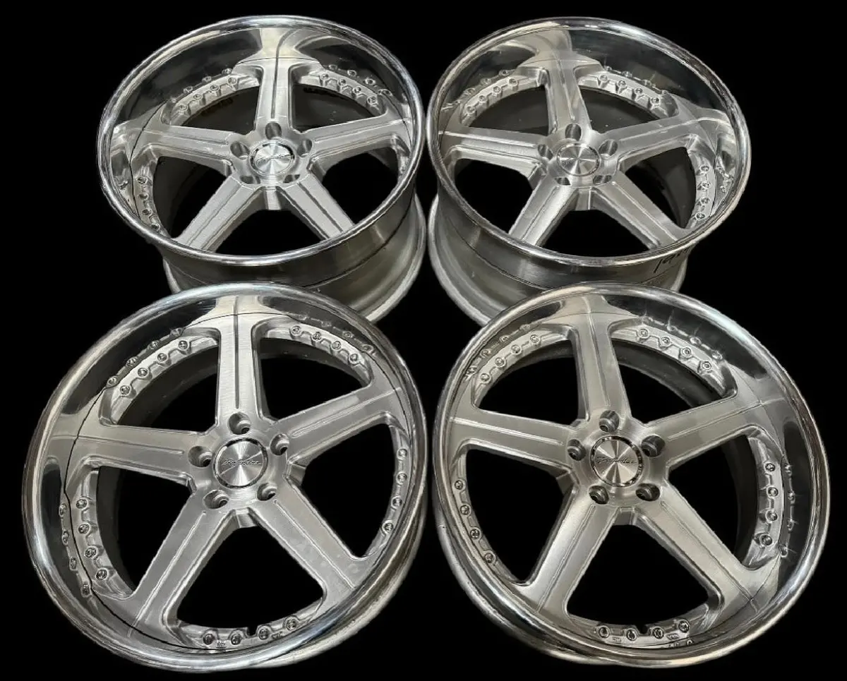 19-Inch Trafficstar RTS Alloy Wheels – 5x114.3 Bolt Pattern