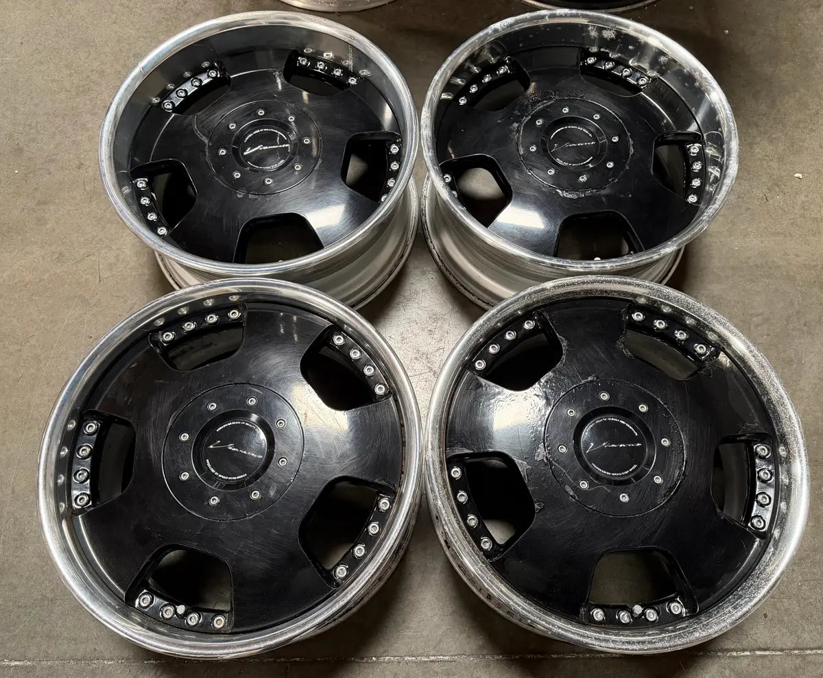 17-Inch SSR Vienna Forged Alloy Wheel – Compatible with 4x114.3 and 5x114.3 Bolt Patterns