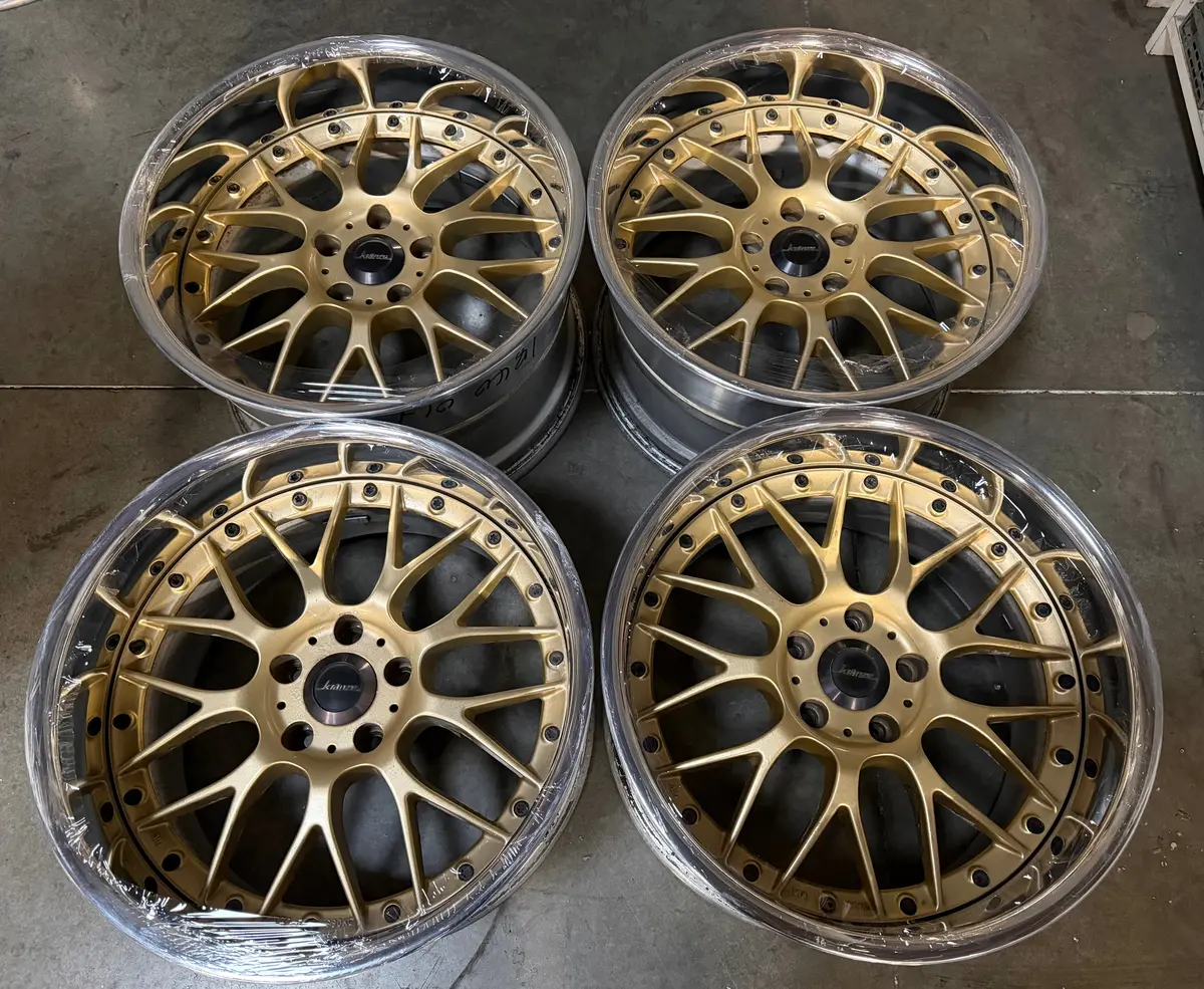 18-Inch Weds ERM Alloy Wheels – 5x114.3 Bolt Pattern with Gloss Gold Finish
