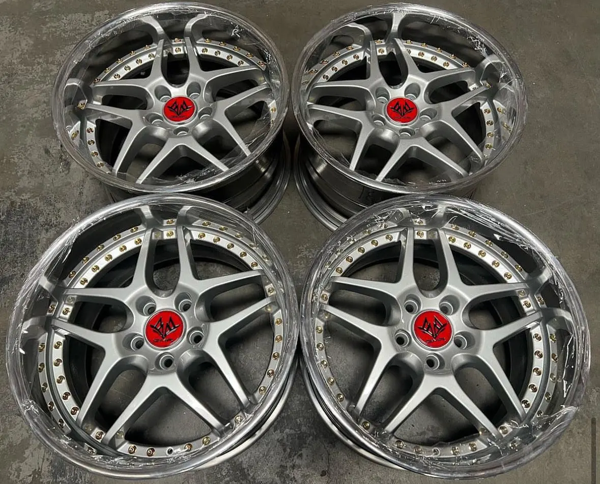 18-Inch GMR Evoke Alloy Wheels — 5x114.3 Bolt Pattern, Silver Reverse Finish
