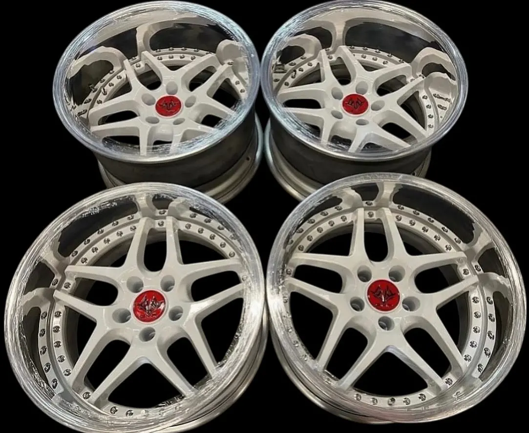 18-Inch GMR Evoke Reverse Alloy Wheels — 5x114.3 Bolt Pattern, Matte White Finish