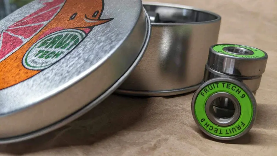 Fruit Tech 9 - Team Bearings (Green) 1