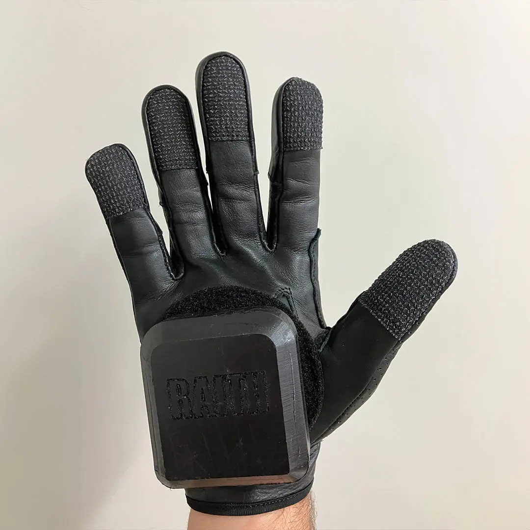 Raith Slide Gloves 1