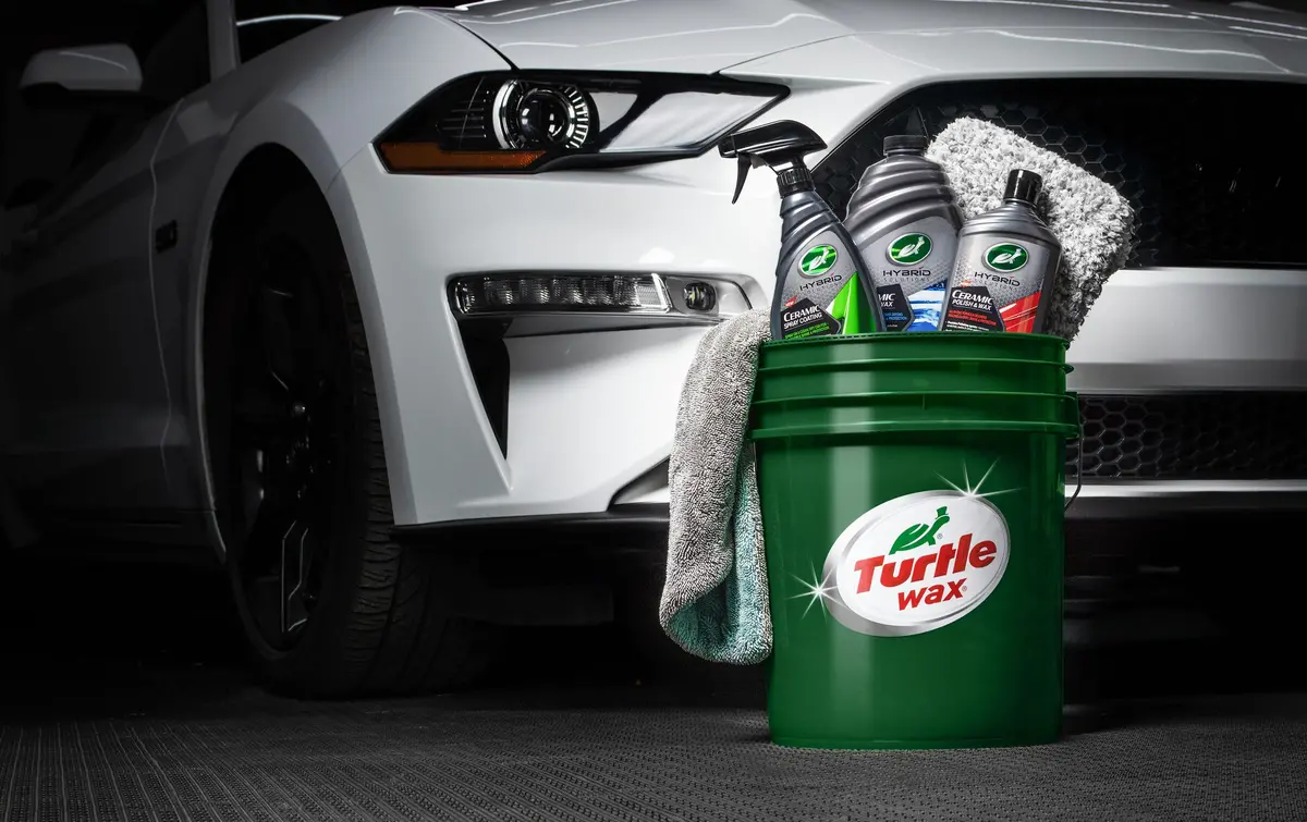 Eco-Friendly Green Bucket for Five Items