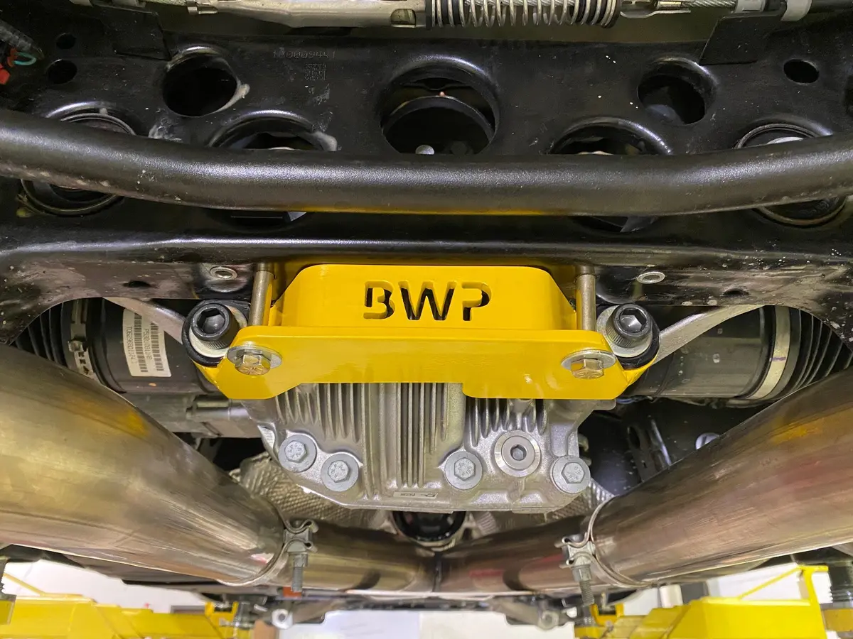 Bwoody Durango Hellcat / Srt Rear Differential Brace 1