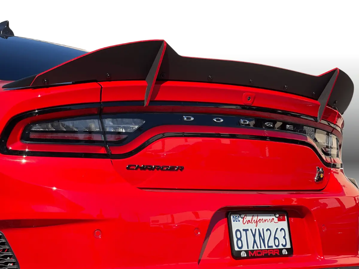 Dodge Charger V2 +1 Sharp Design Wickerbill 1