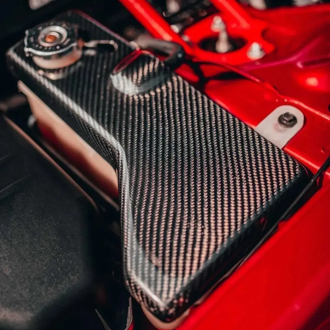 Dodge Chrysler 300 / Charger / Challenger (2015-2023) - Carbon Fiber / Forged Carbon Coolant Tank Cover 1