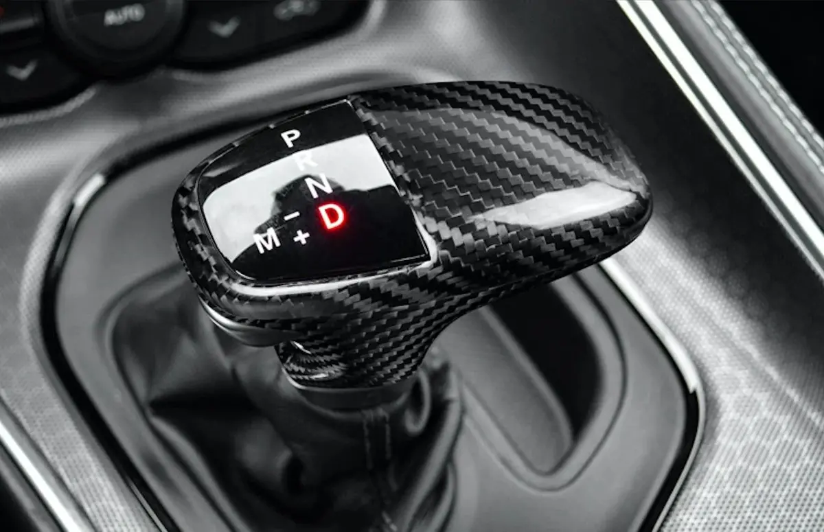 Dynacarbon Carbon Fiber Gear Shift Knob 2015-2023 Challenger 1