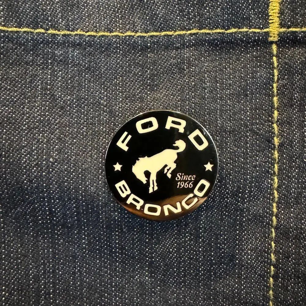 Enamel Pin - Ford Bronco Circle 1