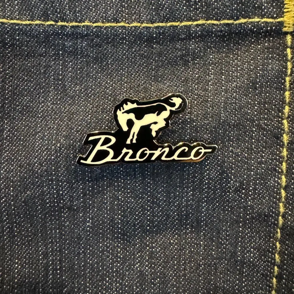 Enamel Pin - Ford Bronco Die-Cut 1