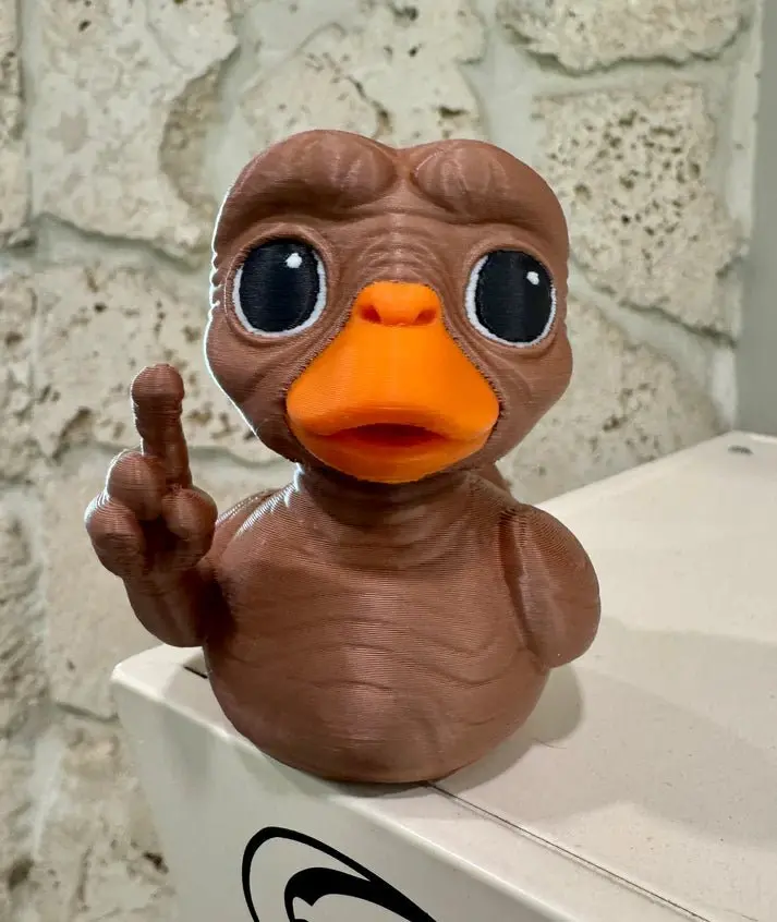 Et Extra-Terrestrial Duck 1