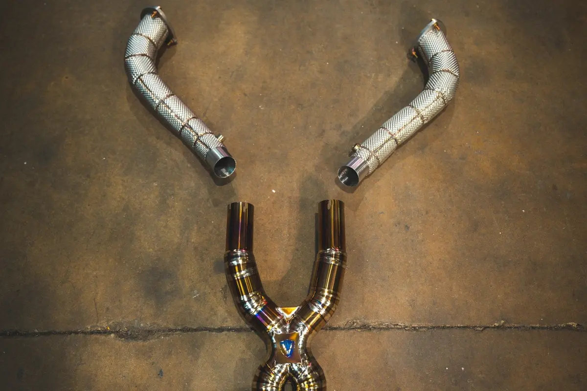 Ferrari California 4.3 V8 Free Flow Front Pipes 1
