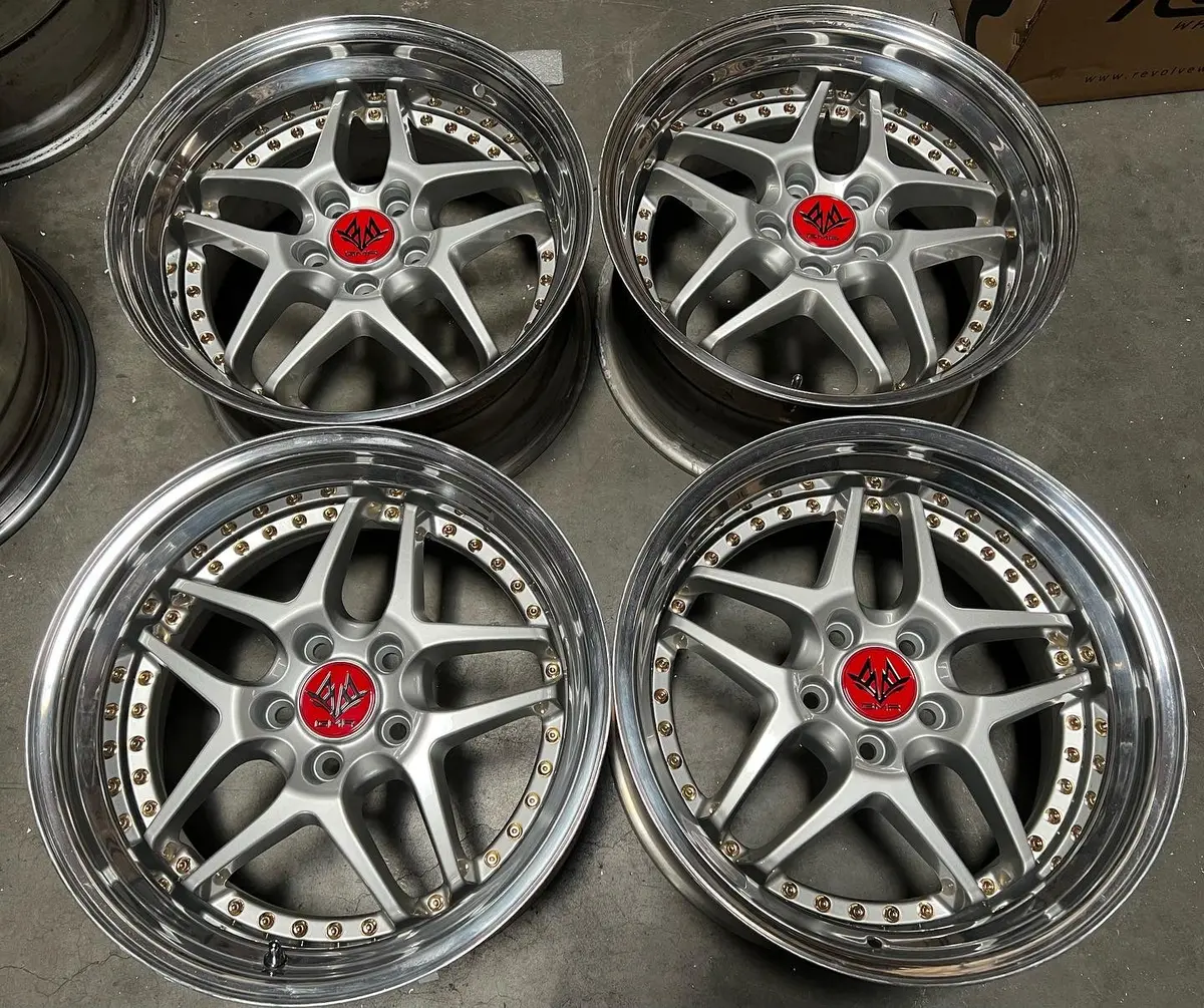 18-Inch GMR Evoke Alloy Wheels — 5x114.3 Bolt Pattern, Silver Finish