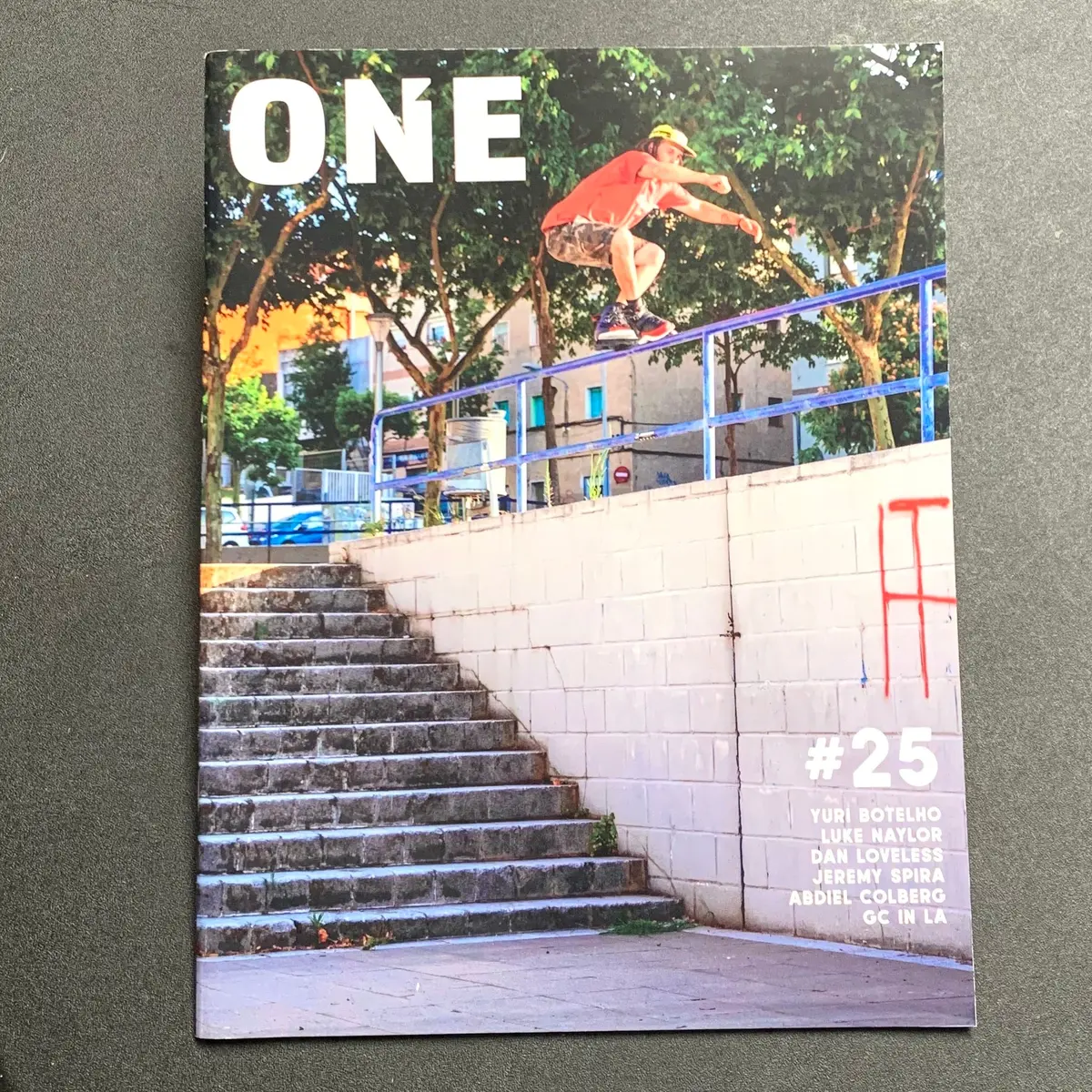 One Magazine #25 1