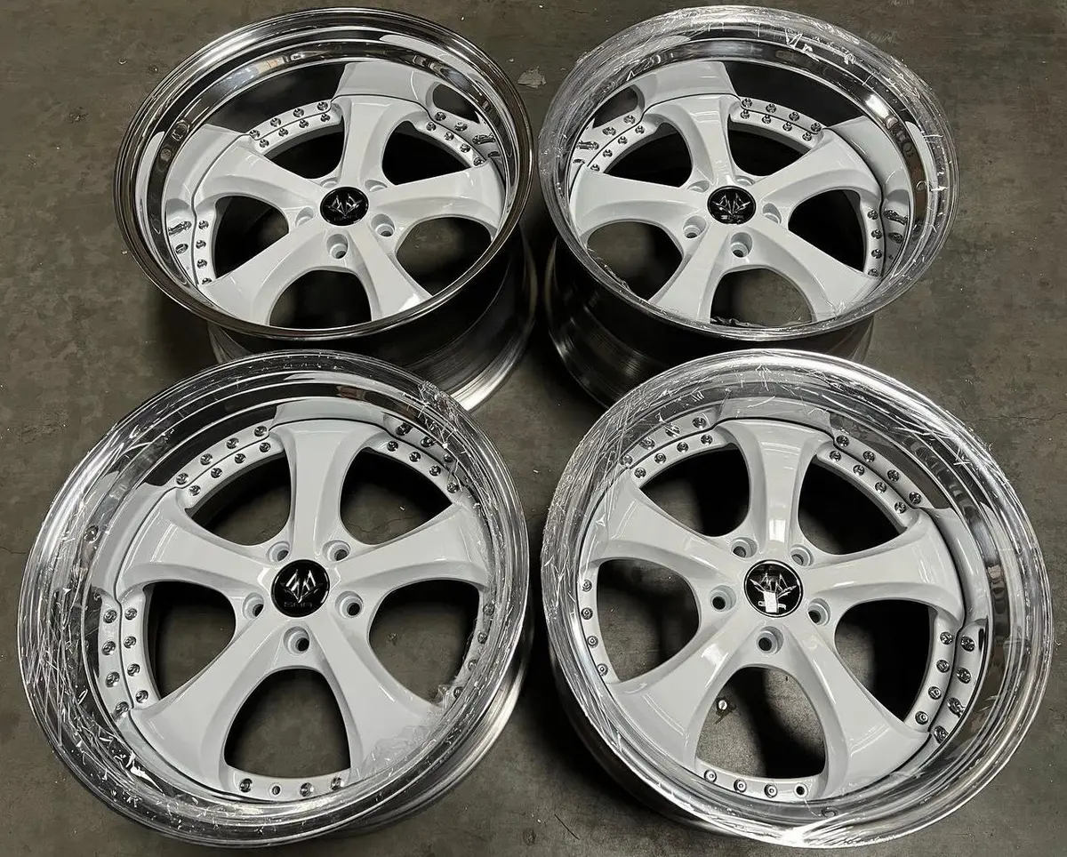 19-Inch GMR Saint Forged Alloy Wheels with 5x120 Bolt Pattern