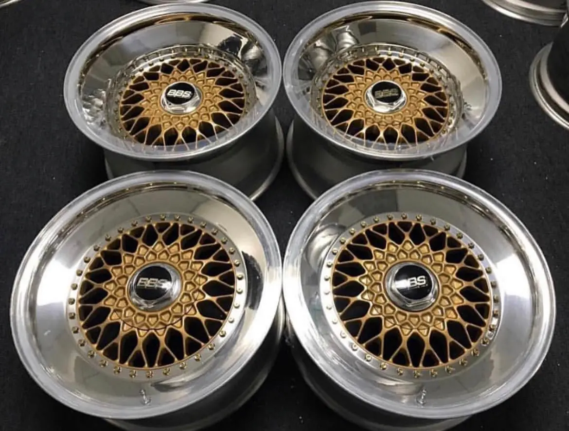 18-Inch BBS RS Triple-Step Forged Alloy Wheel – 5x114.3 Bolt Pattern – Custom Gold Finish